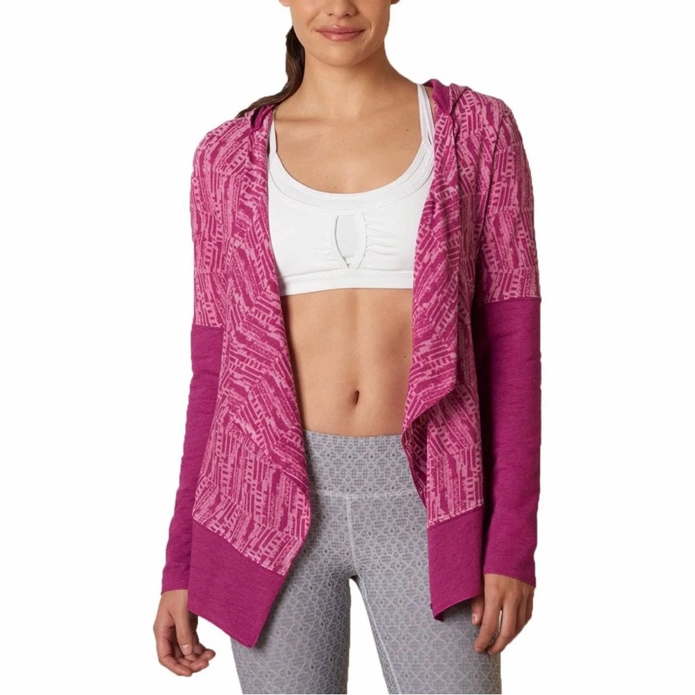 Prana Pink hooded wrap size XL